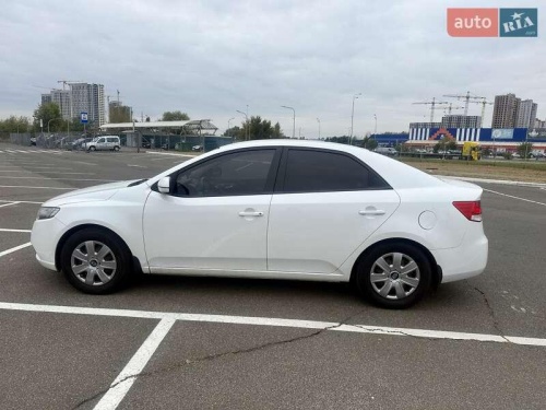 Kia Cerato 2011