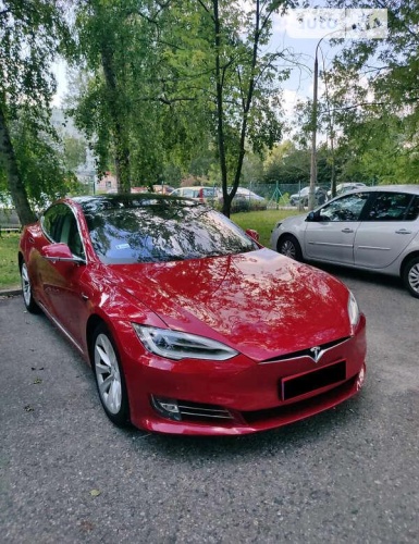 Tesla Model S 2017