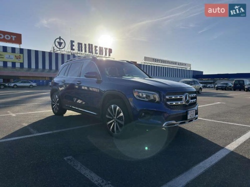 Mercedes-Benz GLB-Class 2021