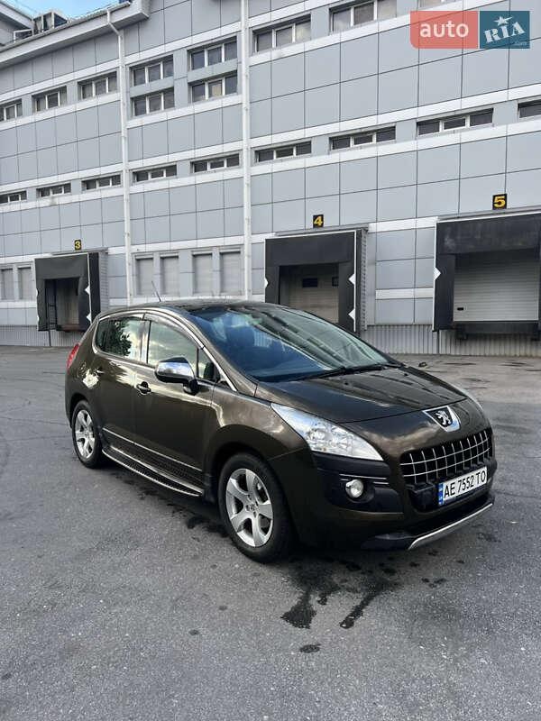 Peugeot 3008 2011