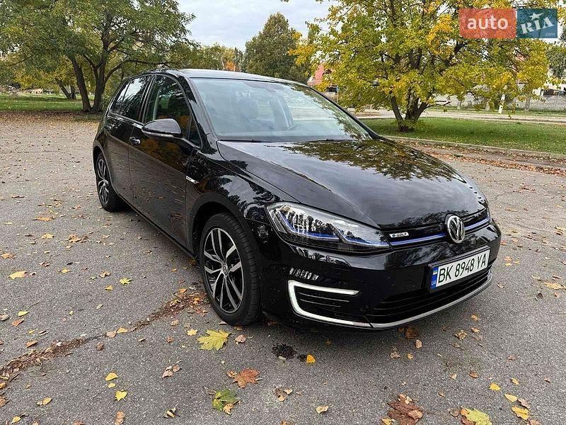 Volkswagen e-Golf 2020