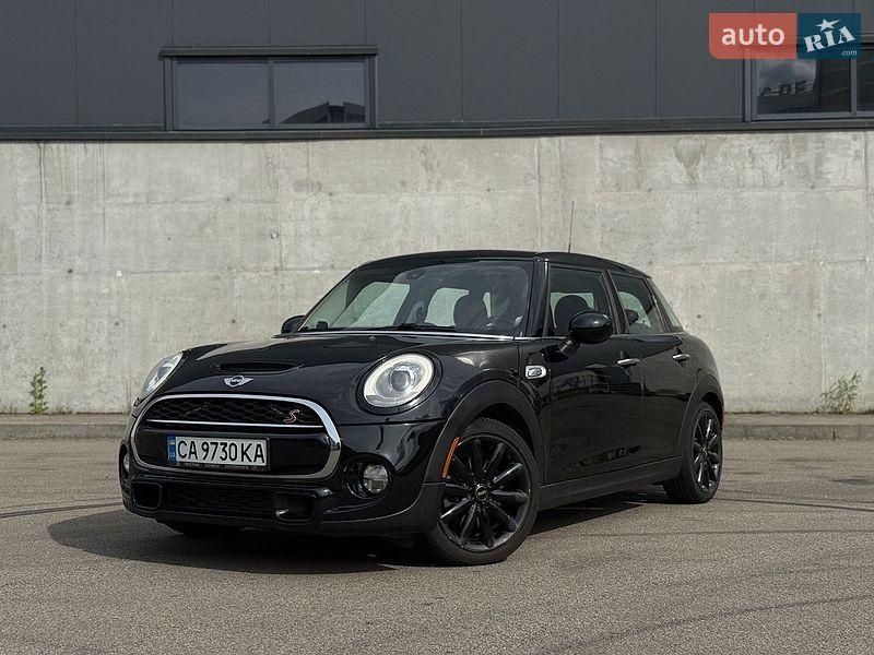 MINI Cooper 2015