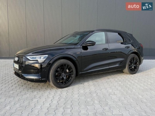 Audi e-tron 2021