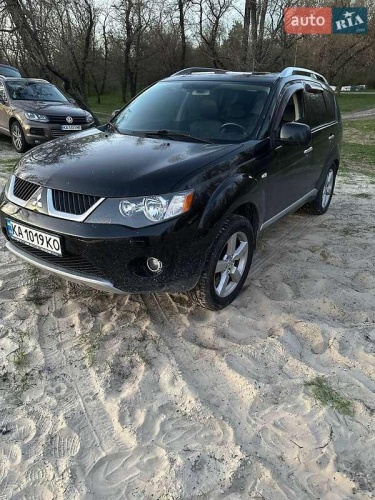 Mitsubishi Outlander XL 2008