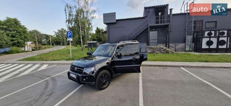 Mitsubishi Pajero Wagon 2008