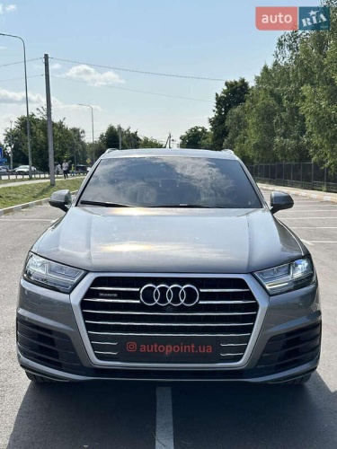 Audi Q7 2016
