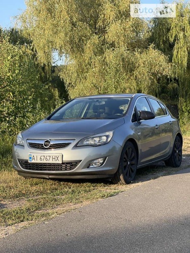 Opel Astra 2010