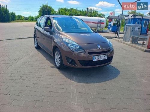 Renault Scenic 2011