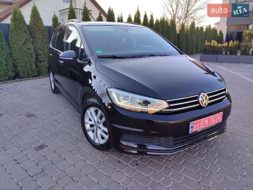 Volkswagen Touran 2019