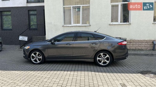 Ford Fusion 2015