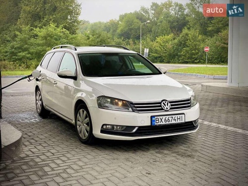 Volkswagen Passat 2011