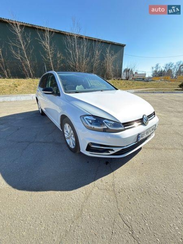 Volkswagen Golf 2020