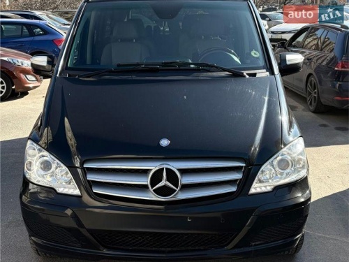 Mercedes-Benz Viano 2012