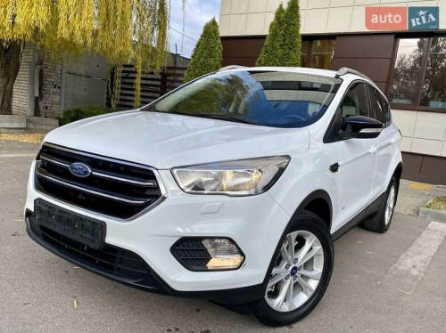 Ford Kuga 2017