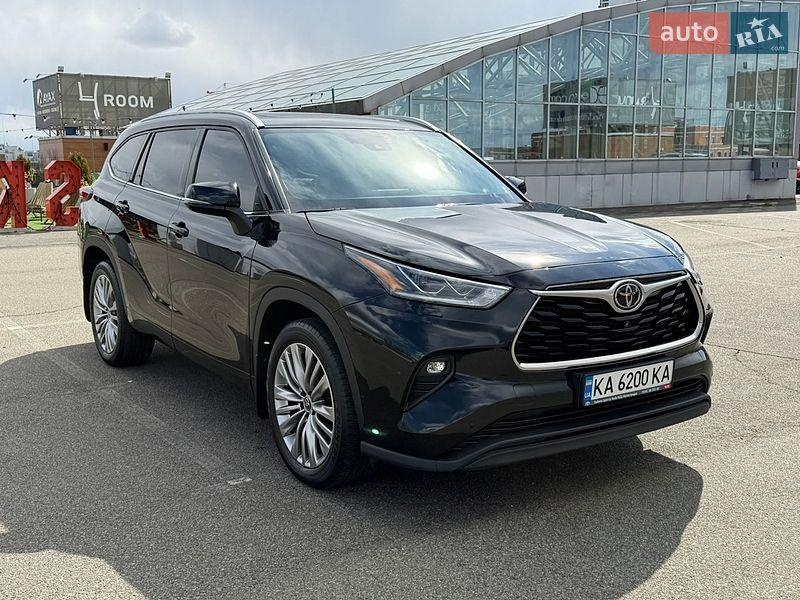 Toyota Highlander 2022
