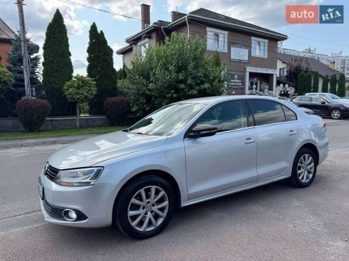 Volkswagen Jetta 2012