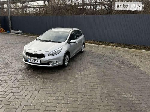 Kia Ceed 2013