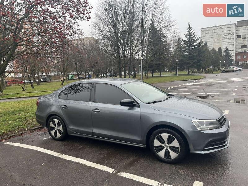 Volkswagen Jetta 2015