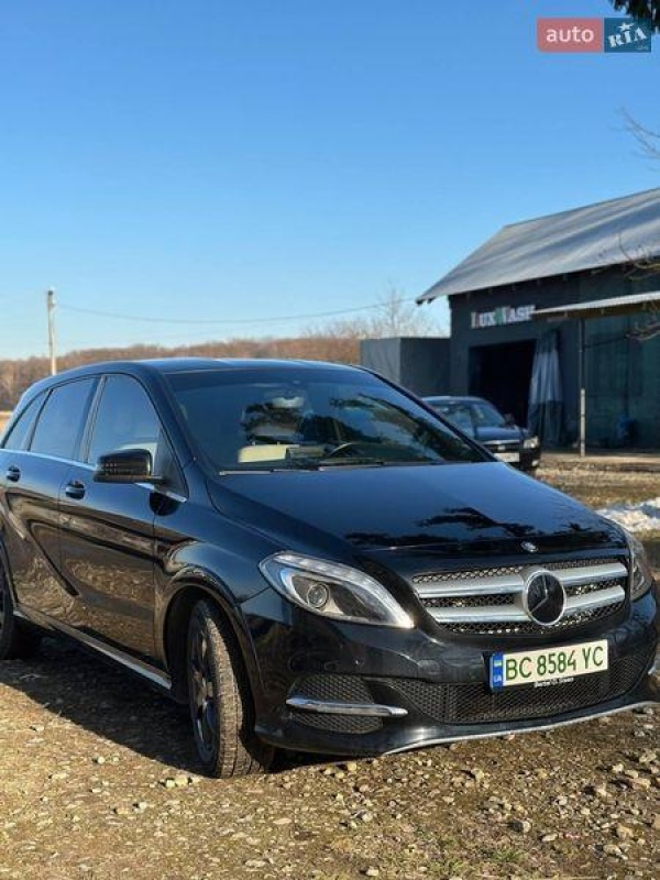 Mercedes-Benz B-Class 2015