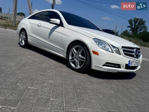 Mercedes-Benz E-Class 2012