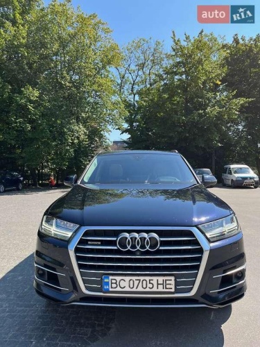 Audi Q7 2017