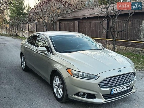 Ford Fusion 2014