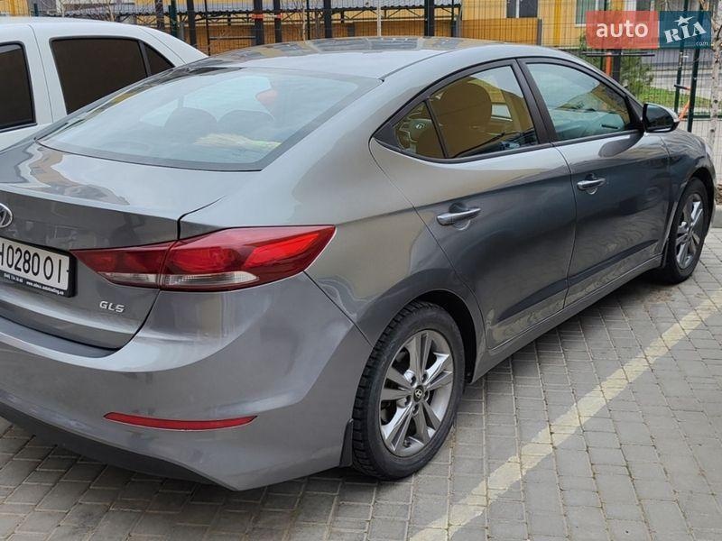 Hyundai Elantra 2017