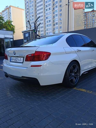 BMW 5 Series 2016