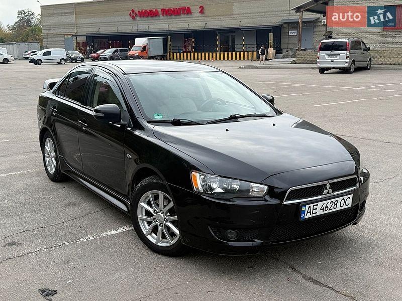 Mitsubishi Lancer 2015