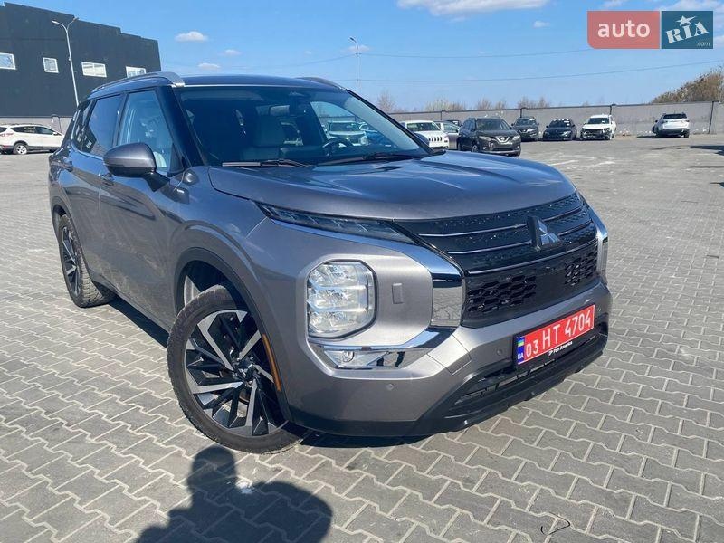 Mitsubishi Outlander 2022