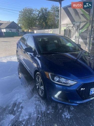 Hyundai Elantra 2016