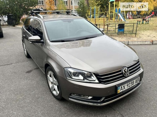 Volkswagen Passat 2011