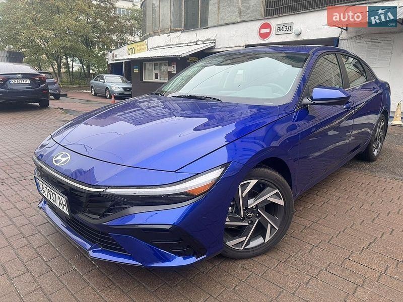 Hyundai Elantra 2024
