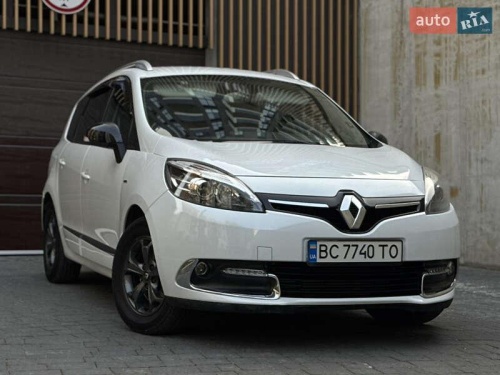 Renault Grand Scenic 2013