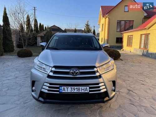 Toyota Highlander 2018