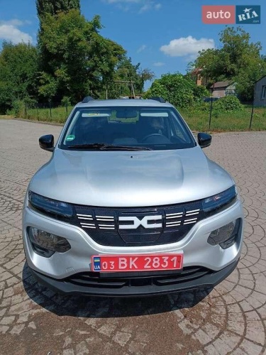 Dacia Spring 2023