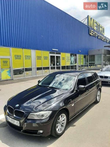 BMW 3 Series 2011