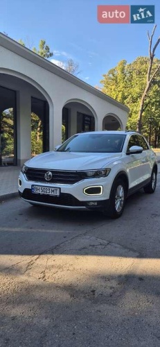 Volkswagen T-Roc 2019