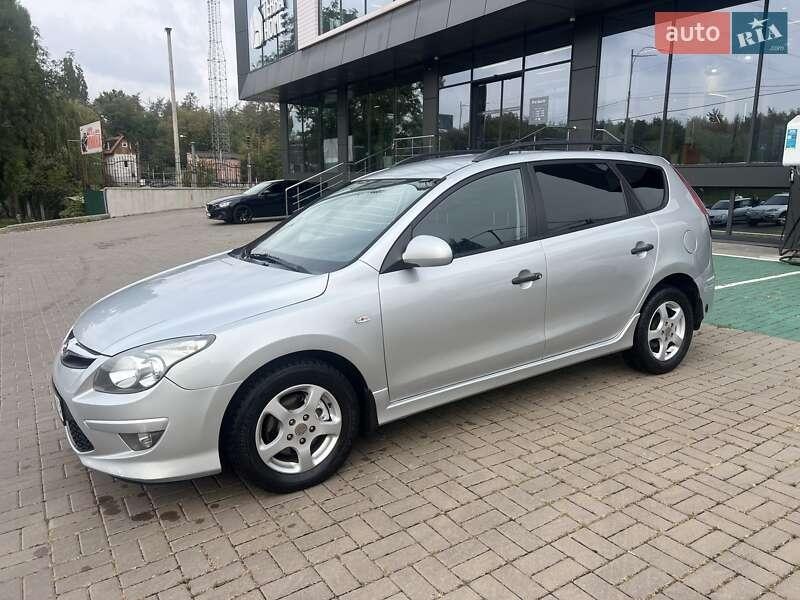 Hyundai i30 2011