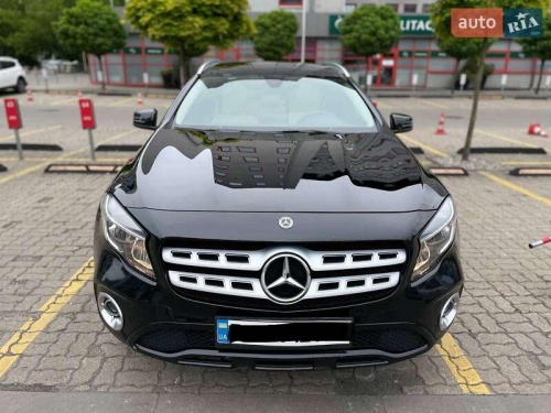 Mercedes-Benz GLA-Class 2018