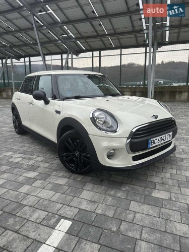 MINI Hatch 2016