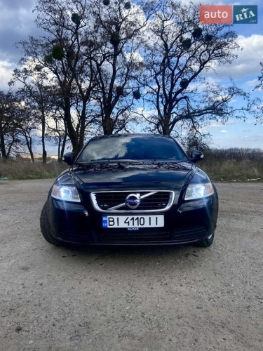 Volvo S40 2011