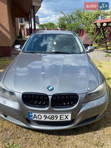 BMW 3 Series 2009