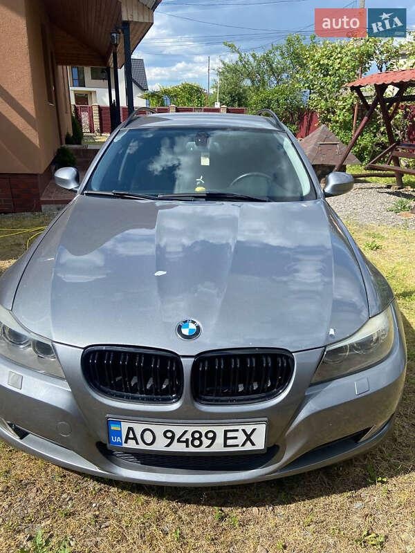 BMW 3 Series 2009