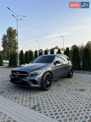 Mercedes-Benz GLC-Class 2017