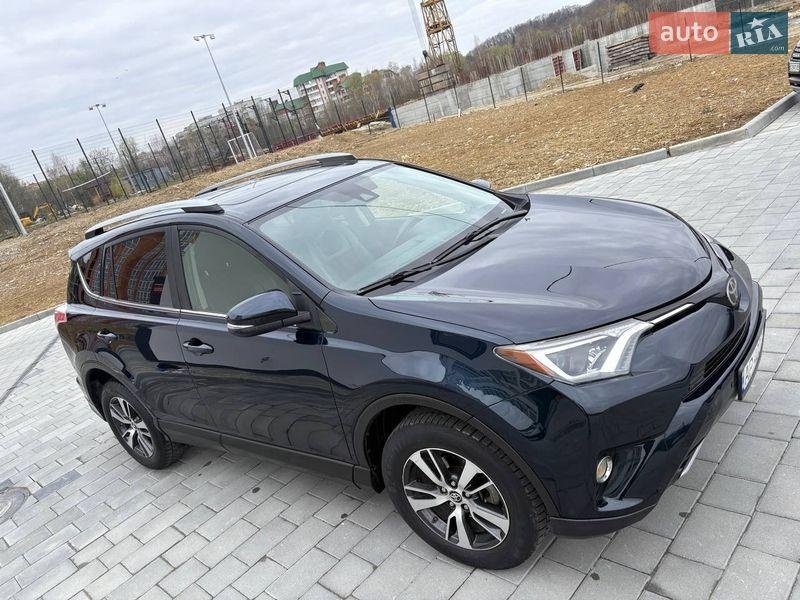 Toyota RAV4 2016
