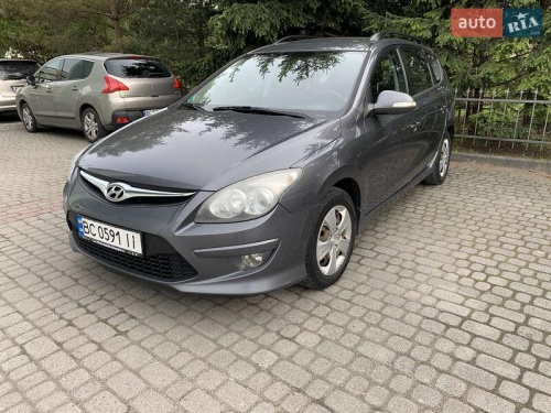 Hyundai i30 2011