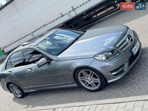 Mercedes-Benz C-Class 2012