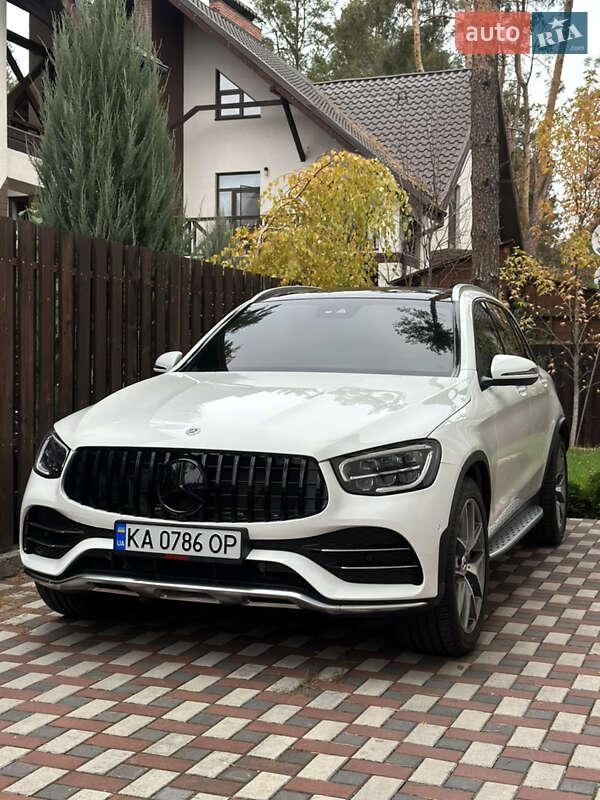 Mercedes-Benz GLC-Class 2022