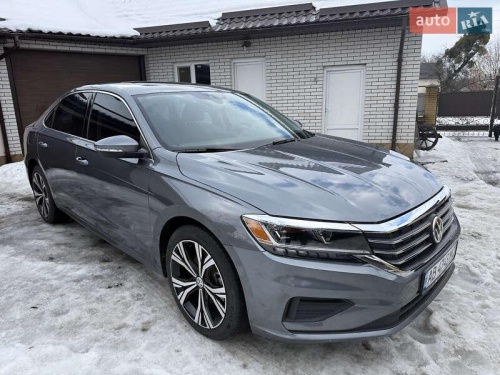 Volkswagen Passat 2021